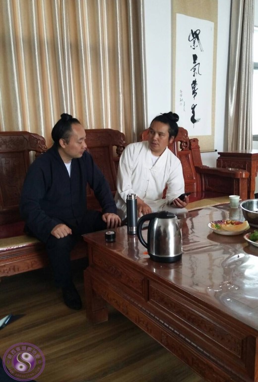 陕西道协胡诚林会长视察天竺山道观建设工作